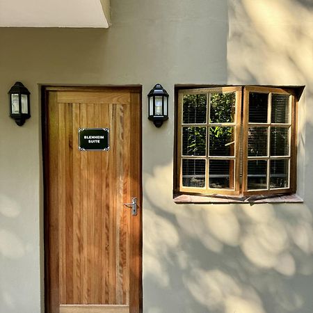 Churchill House Хиллкрест Экстерьер фото